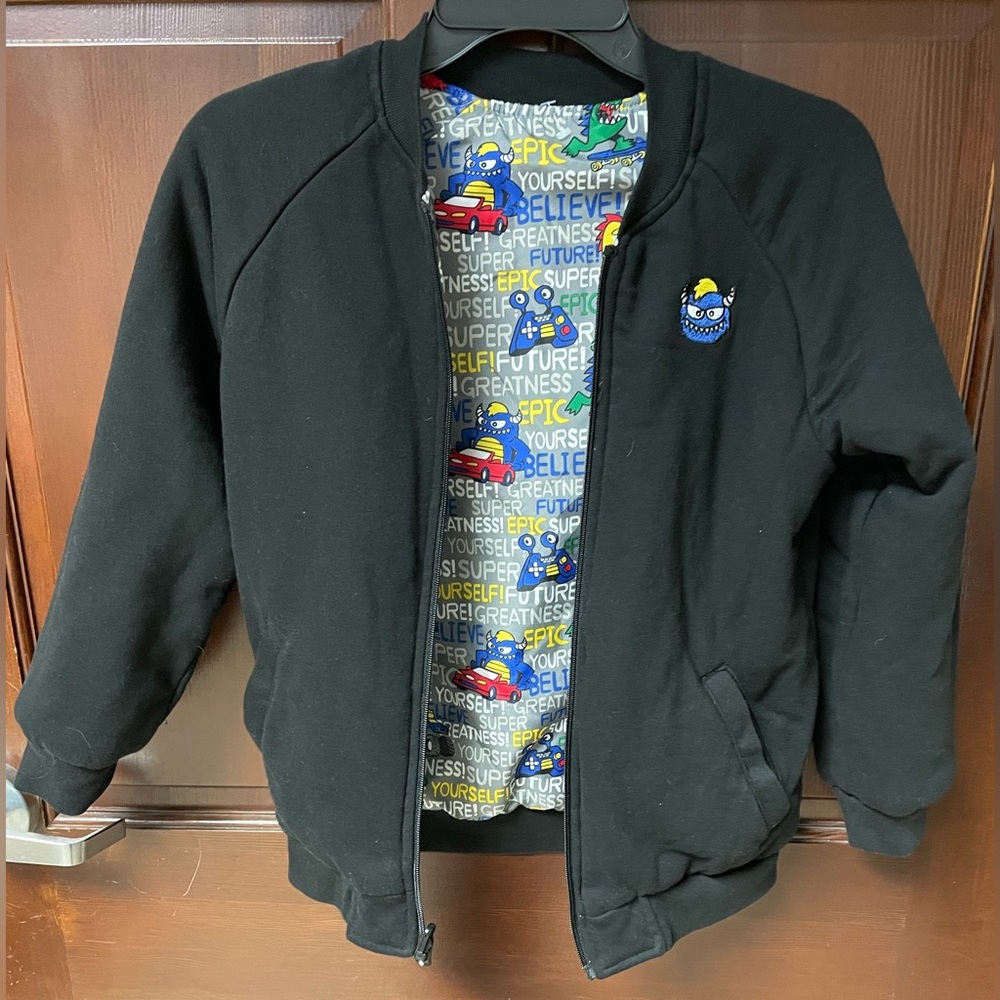 Garanimals Reversible Jacket Boys Size 10 Black/Cartoon Print Zip Up Pockets